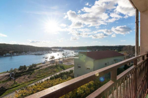Гостиница Apartments Franko 234  Пула